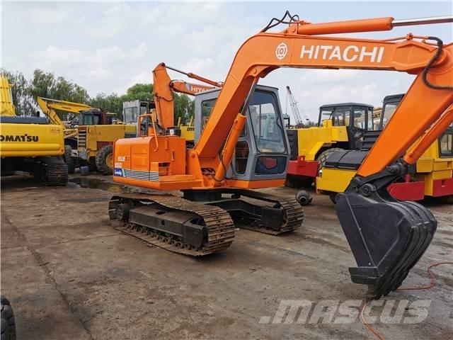 Hitachi EX60 Pásová rýpadla