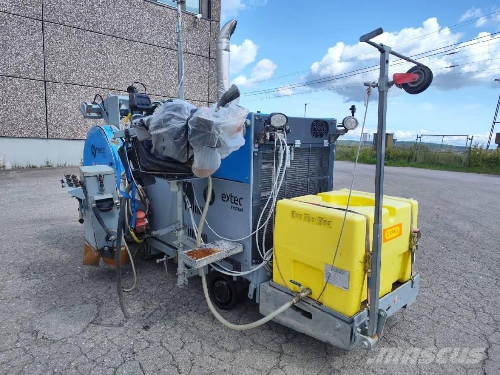  UNICUT 600 FLOOR SAW Pily na beton a kámen