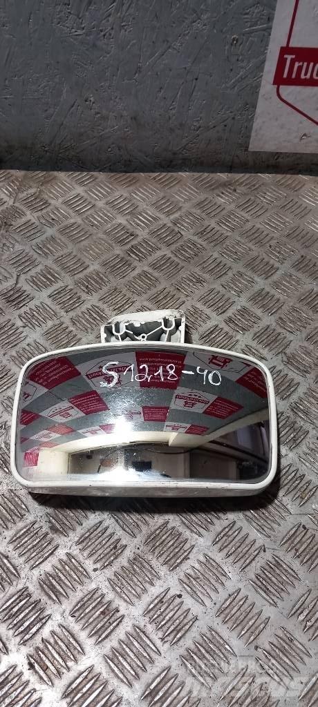 Scania R 440    1916864 Kabiny a interiér