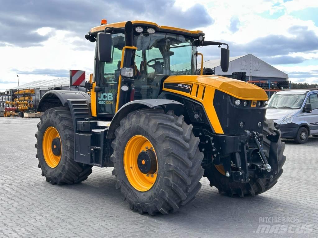 JCB 4220 ICON Traktory