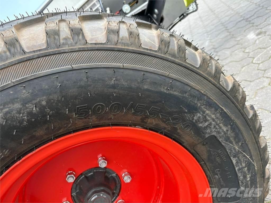 CLAAS Volto 1500T Obraceče a shrabovače sena