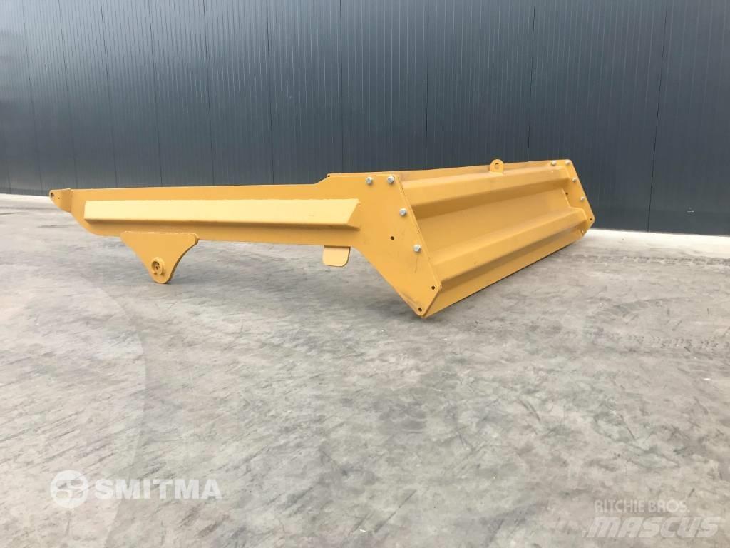 Volvo A30D Zadní dveře