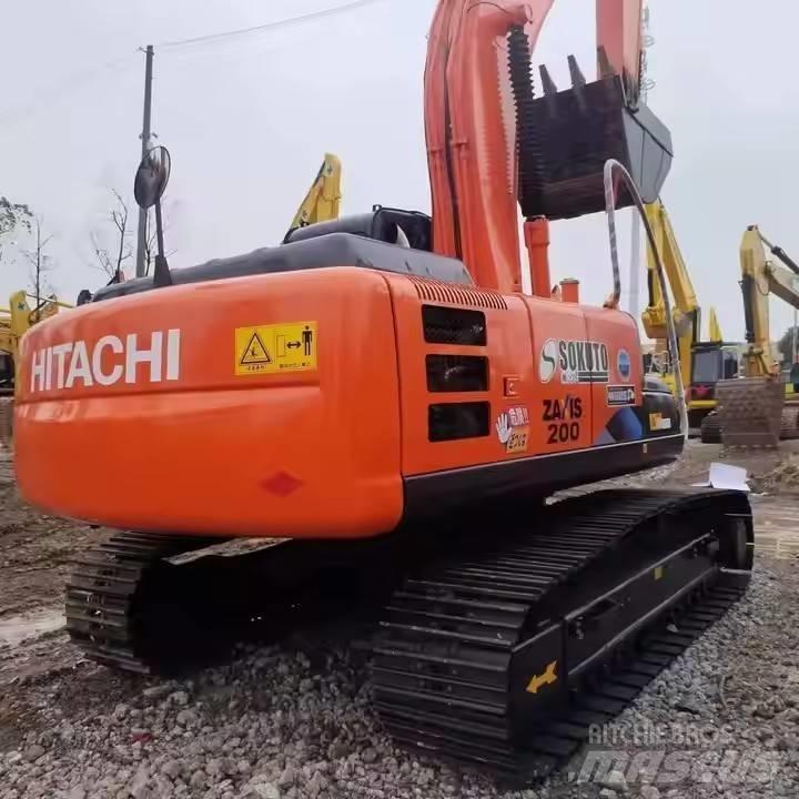Hitachi ZX200 Pásová rýpadla