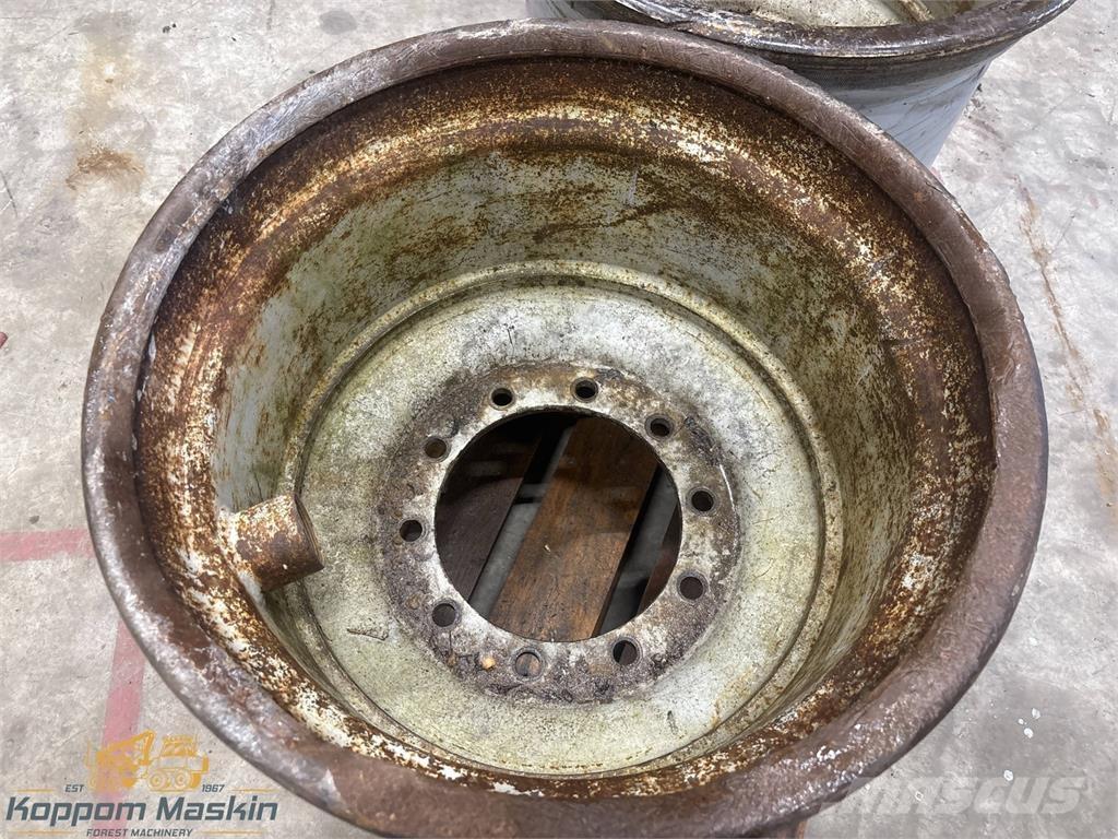 Valmet 860 24x26,5 Pneumatiky, kola a ráfky