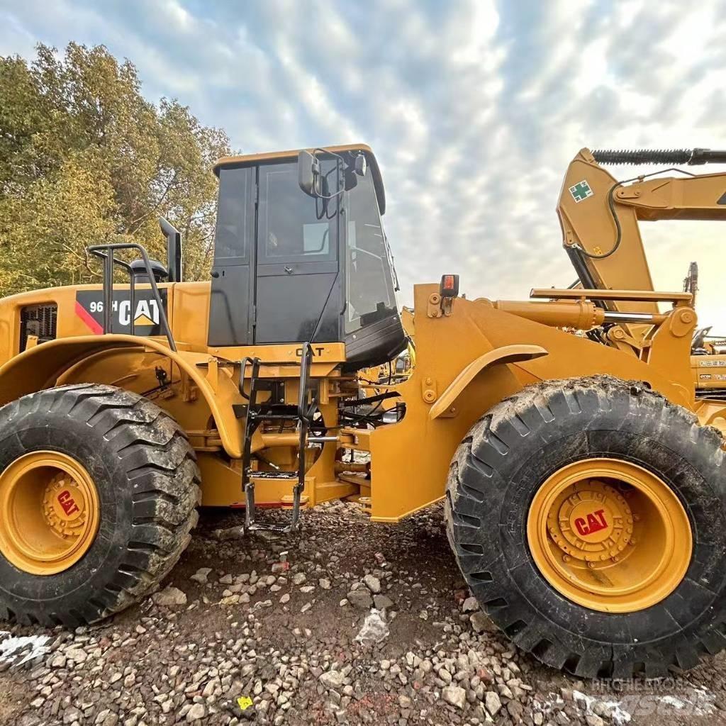 CAT 966 H Kolové nakladače
