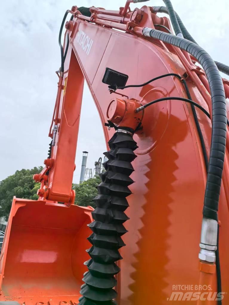 Hitachi ZX 200-3 G Pásová rýpadla