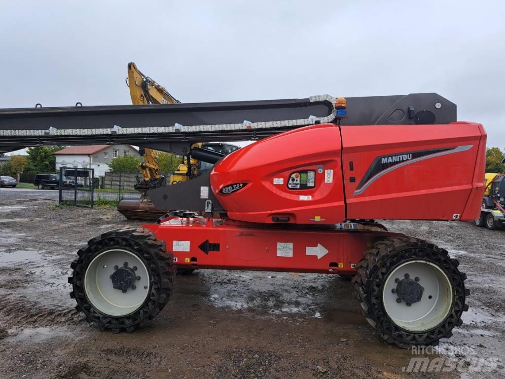 Manitou 220TJ Teleskopické plošiny