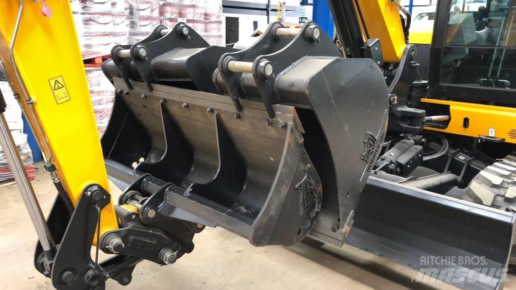 JCB 86 C-2 Midi rýpadla 7t - 12t