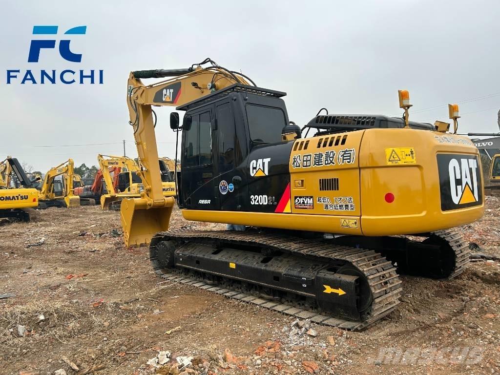 CAT 320d2 Pásová rýpadla