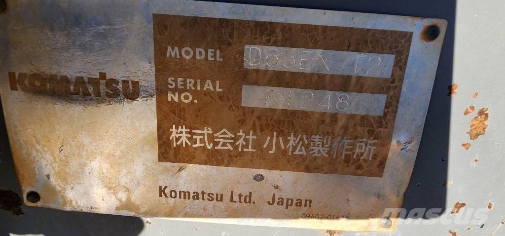 Komatsu D 65 EX 12 Pásové dozery