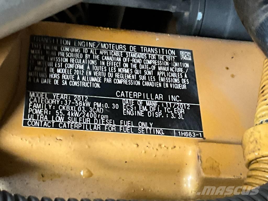 CAT 906 M Kolové nakladače