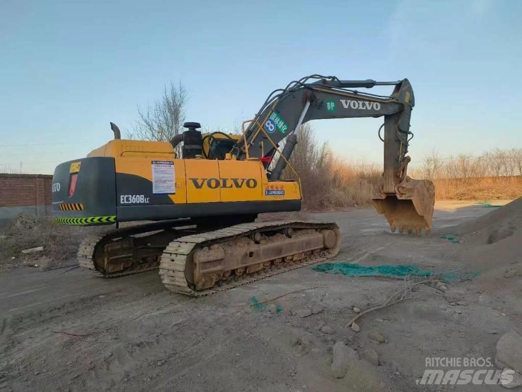 Volvo EC 380 Pásová rýpadla