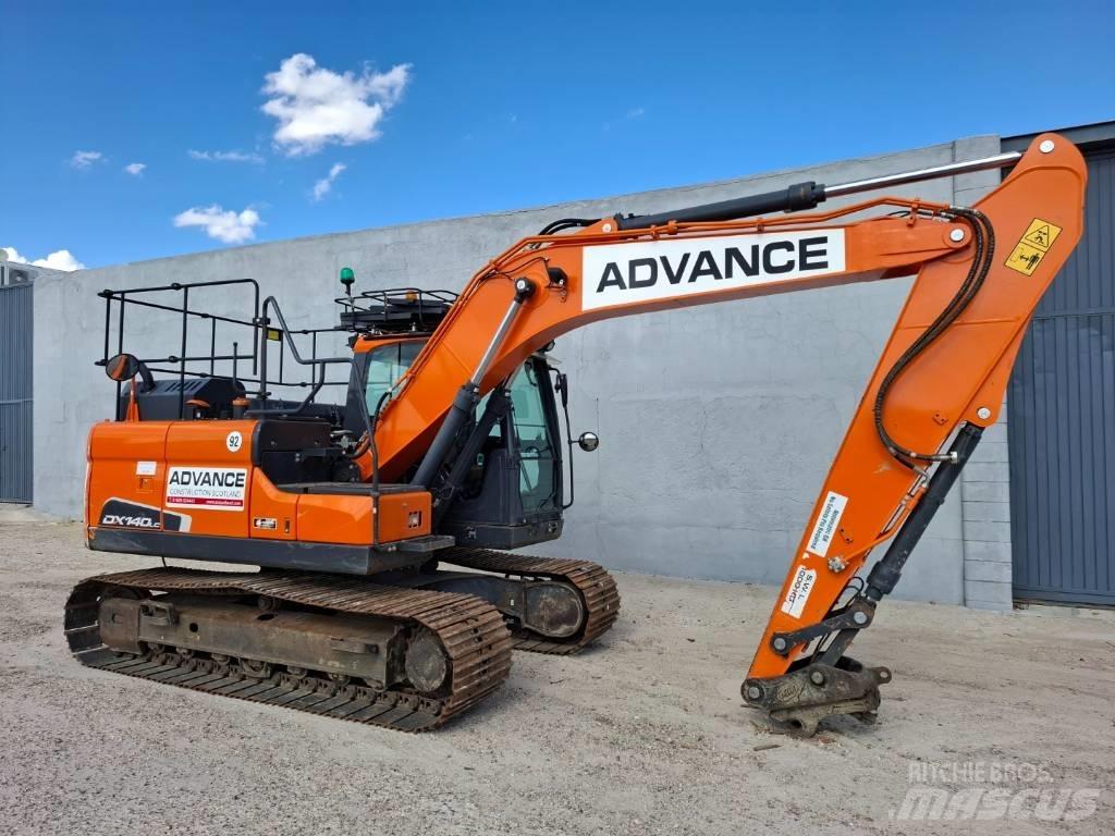 Doosan DX 140LC-5 Pásová rýpadla