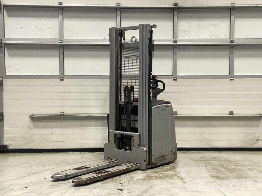 Still EXV14I Ručně vedené vysokozdvižné vozíky