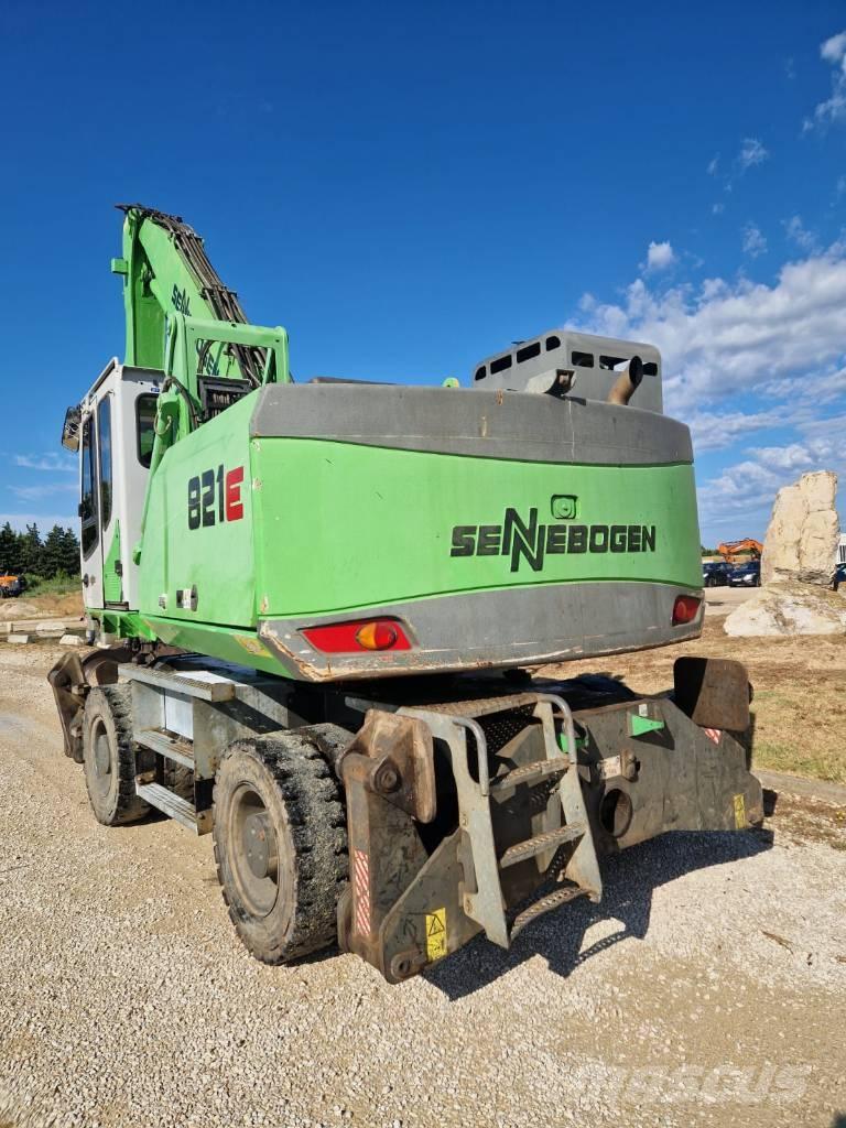 Sennebogen 821 E Kolová rýpadla