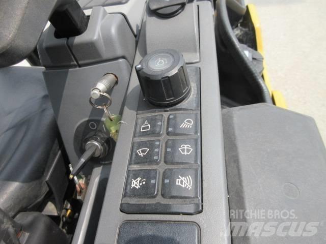 CAT 302 CR Mini rýpadla < 7t