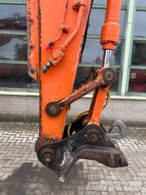 Hitachi ZX 210 LC-3 Pásová rýpadla