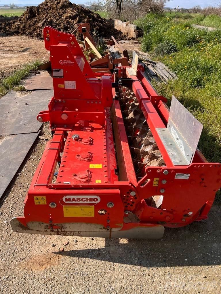 Maschio DC 3000 Rotační brány a půdní frézy