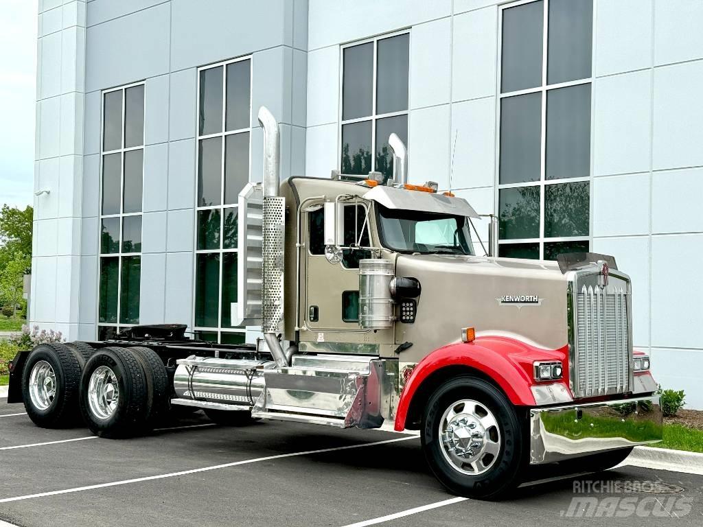 Kenworth W 900 Tahače
