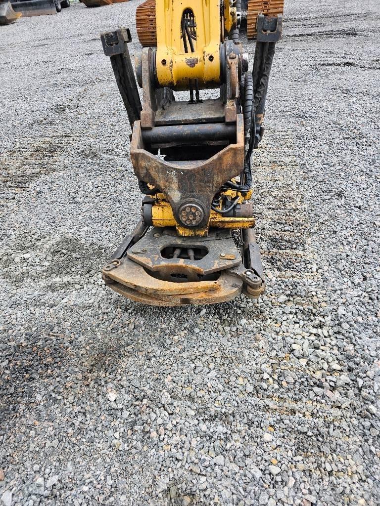 CAT 320 Pásová rýpadla