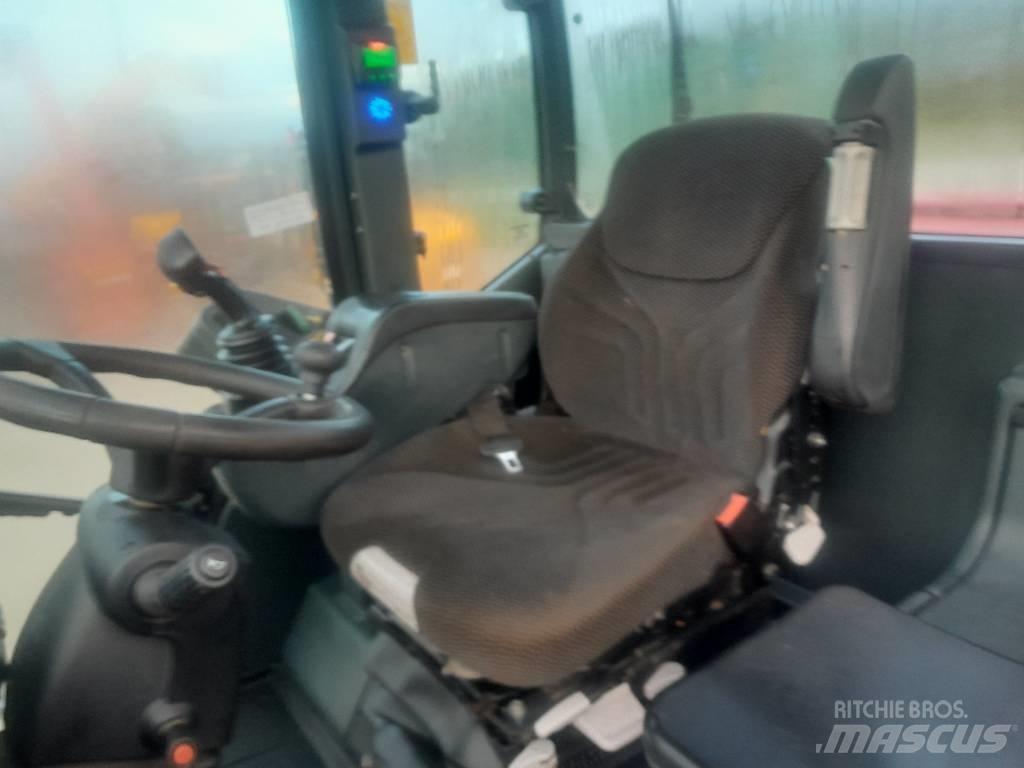 Schafer T8620 Teleskopické nakladače pro zemědělství
