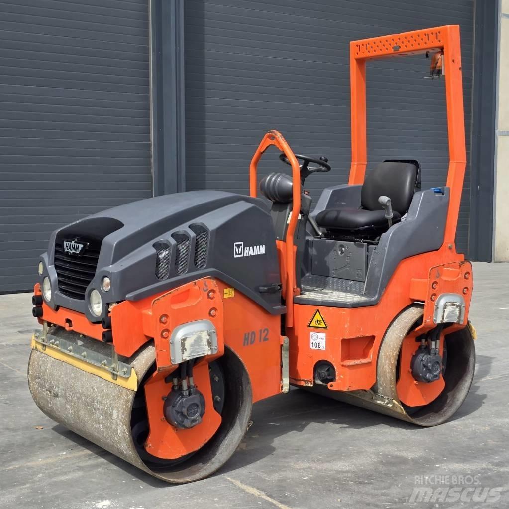 Hamm HD 12 VV Tandemové válce