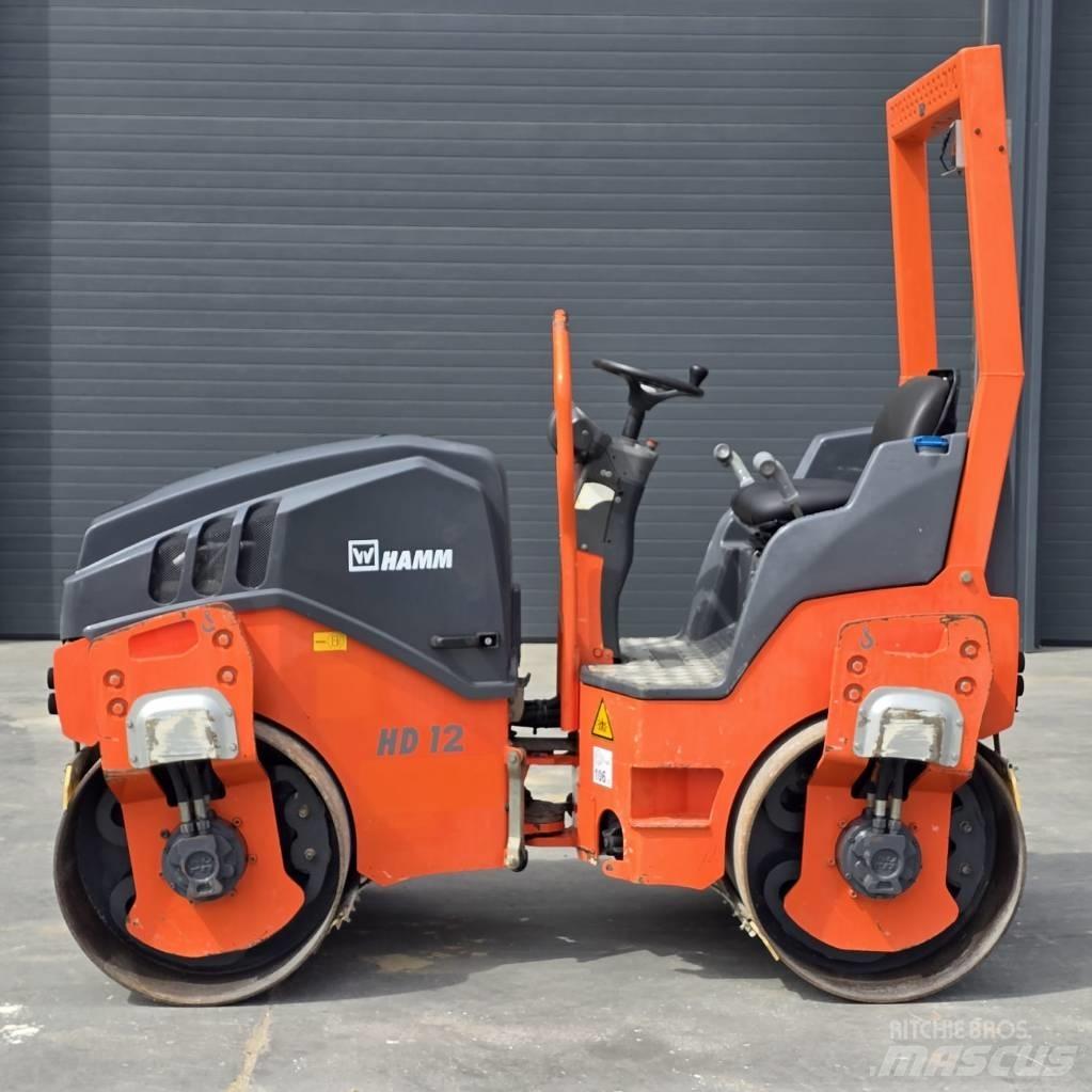 Hamm HD 12 VV Tandemové válce