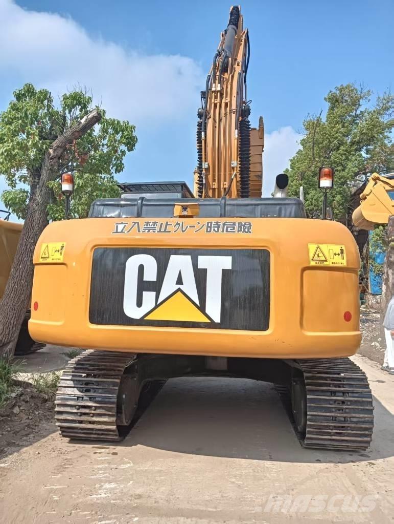 CAT 330 D Pásová rýpadla