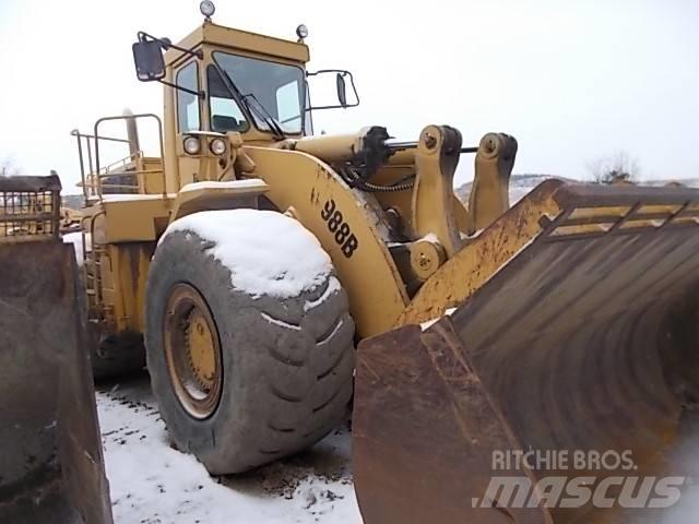 CAT 988 B Kolové nakladače