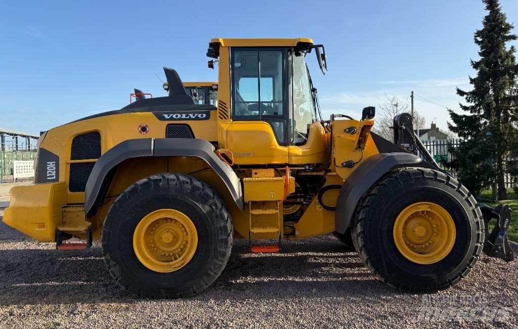Volvo L 120 H Kolové nakladače
