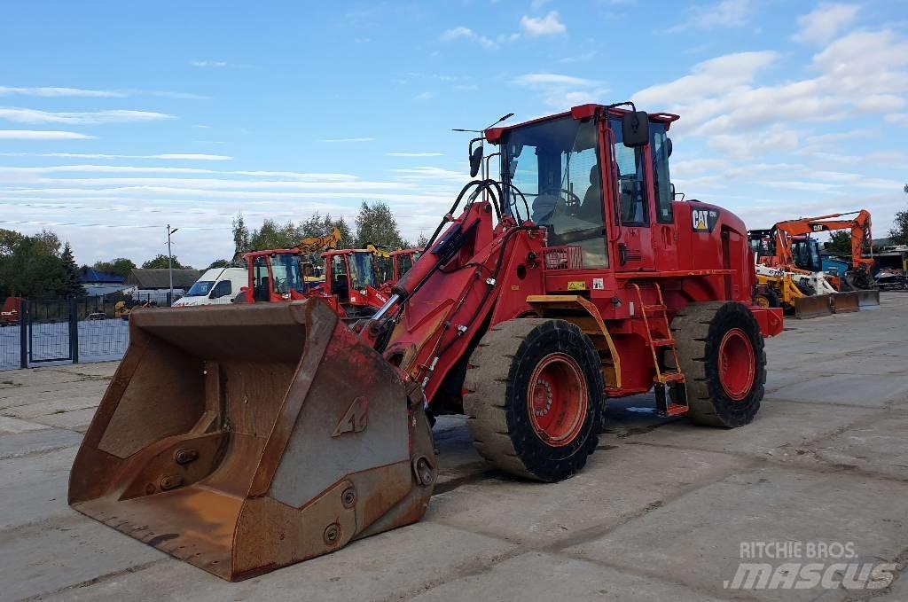 CAT 924 H Kolové nakladače