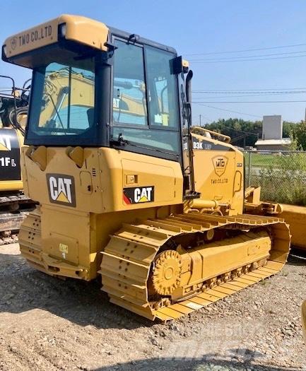 CAT D 3 K LGP Pásové dozery
