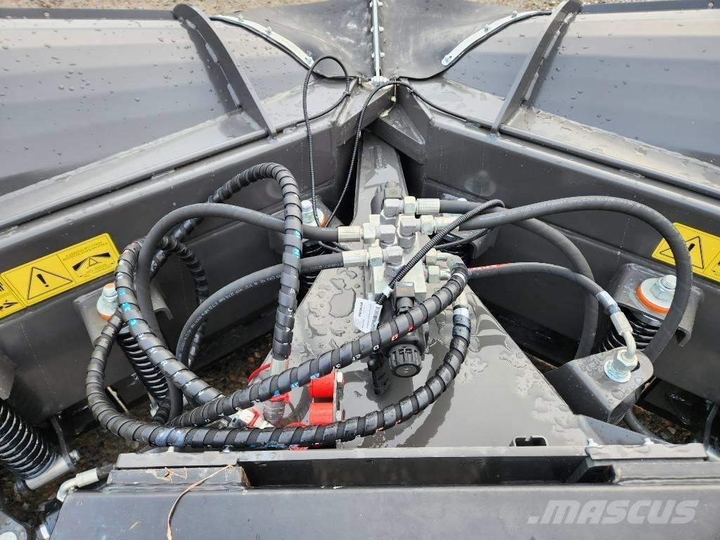 Pronar PUV 3300 M Sněžné pluhy, přední sněhové radlice