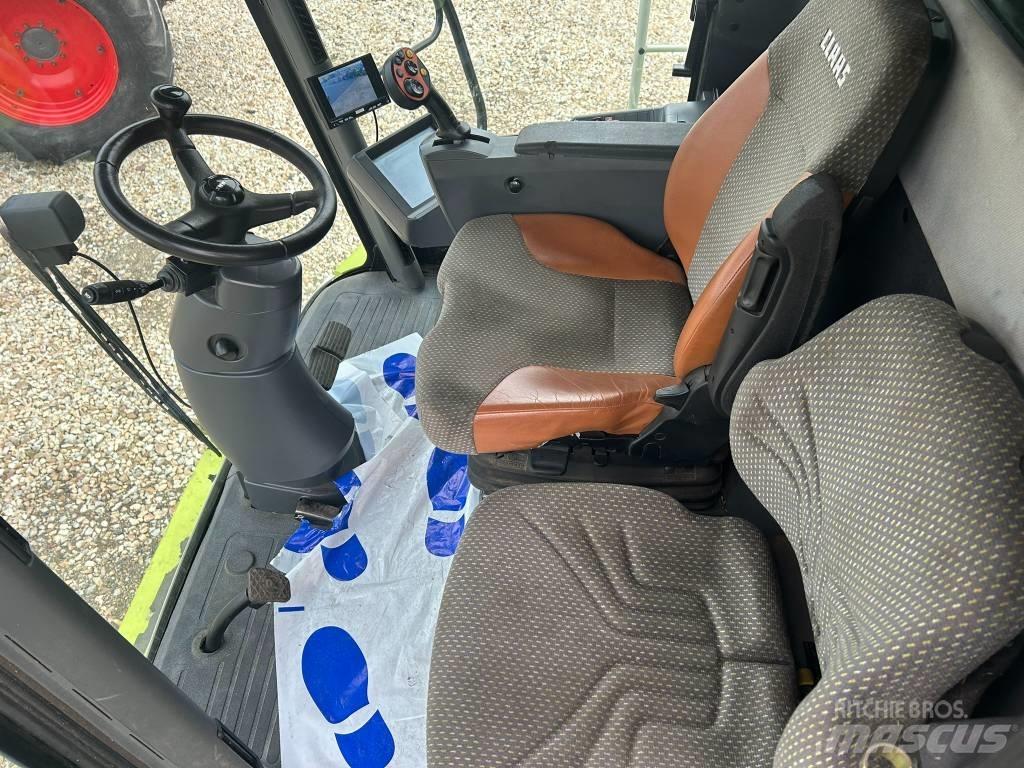 CLAAS Lexion 530 Sklízecí mlátičky