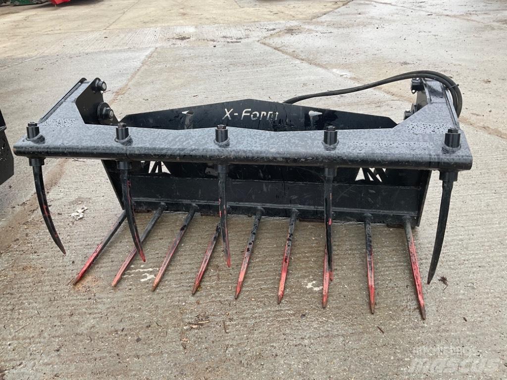 Manitou X-form Další nakladače, rypadla a příslušenství