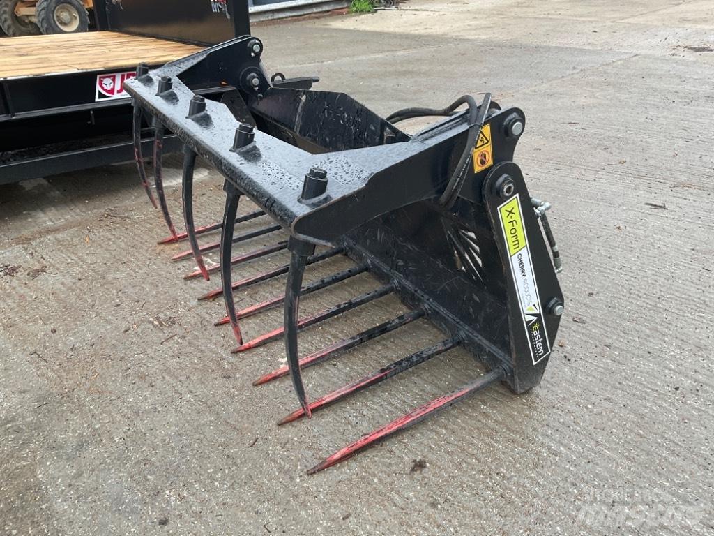 Manitou X-form Další nakladače, rypadla a příslušenství