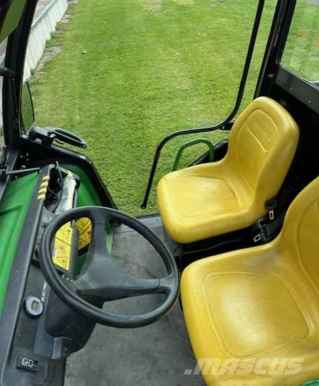 John Deere Gator TE Užitkové stroje
