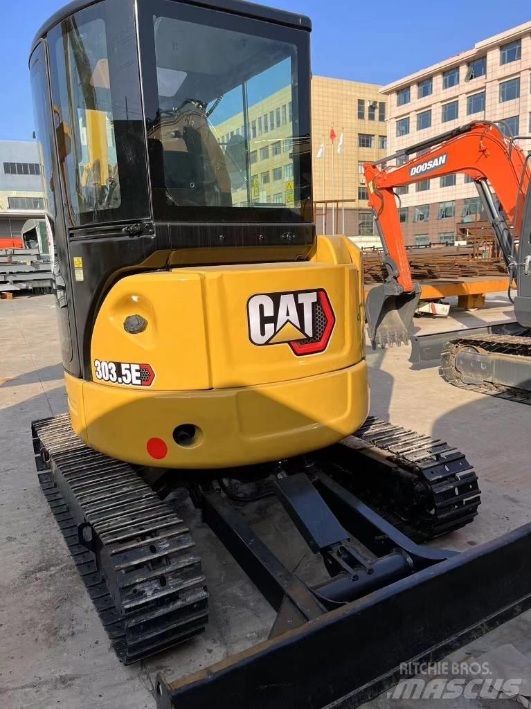 CAT 303.5E Mini rýpadla < 7t