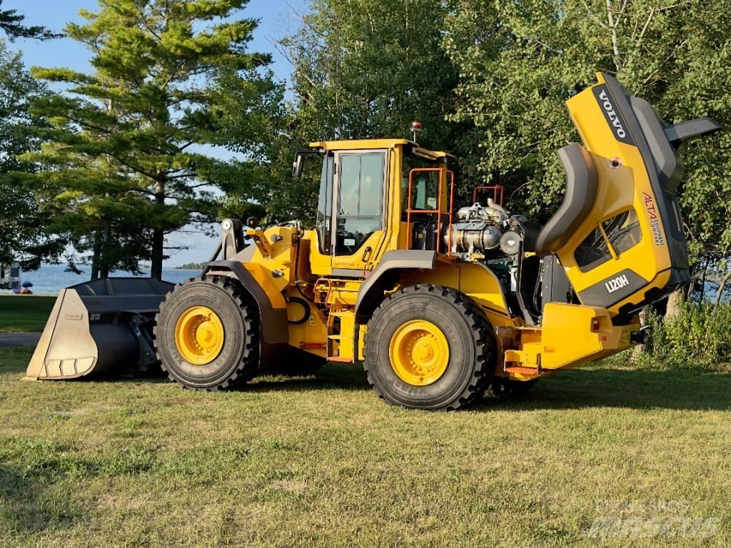 Volvo L120H Kolové nakladače