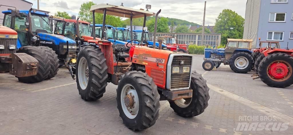 Massey Ferguson 390 Traktory