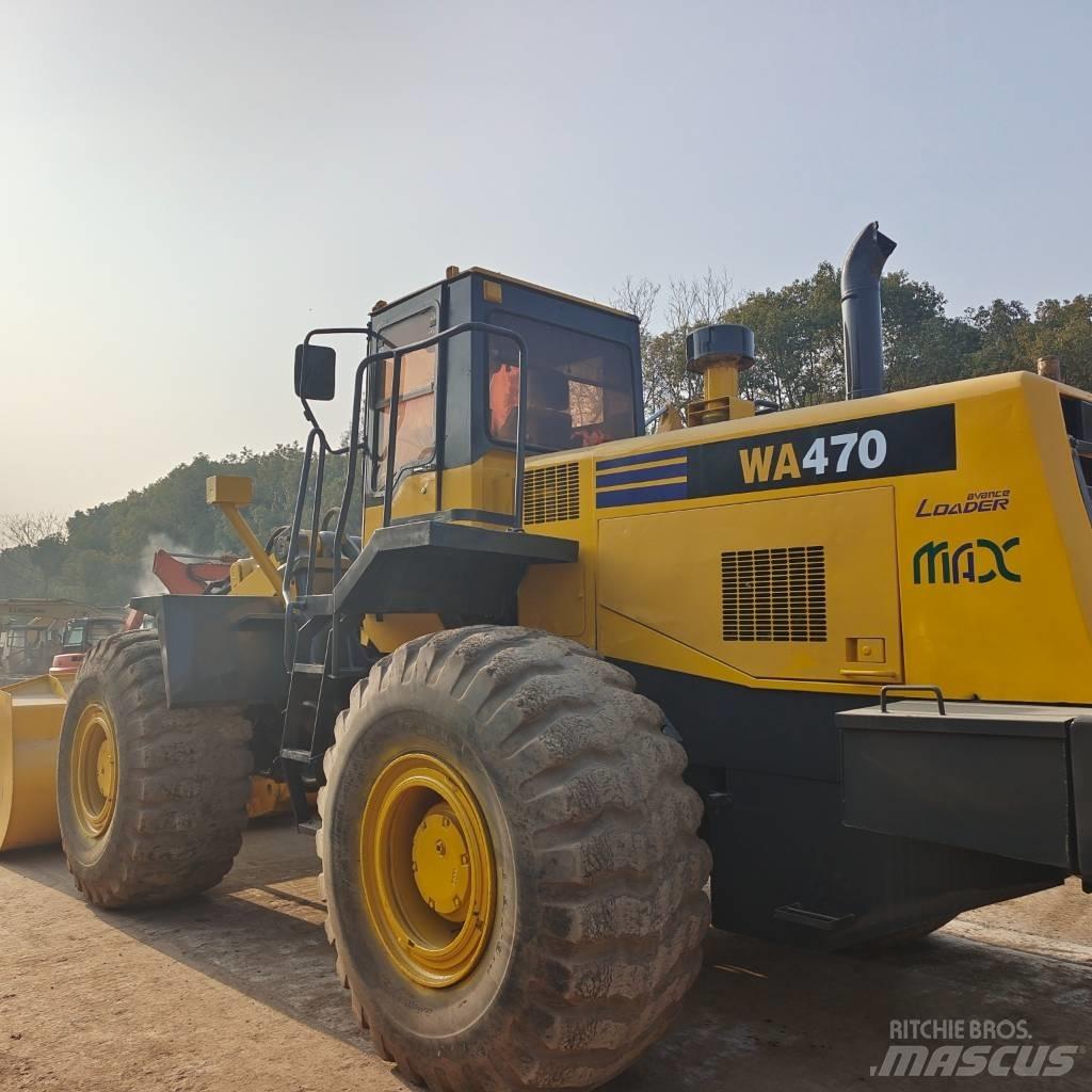 Komatsu WA 470-3 Kolové nakladače