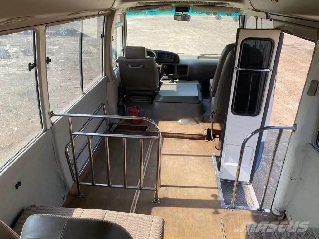 Toyota Coaster Bus Minibusy