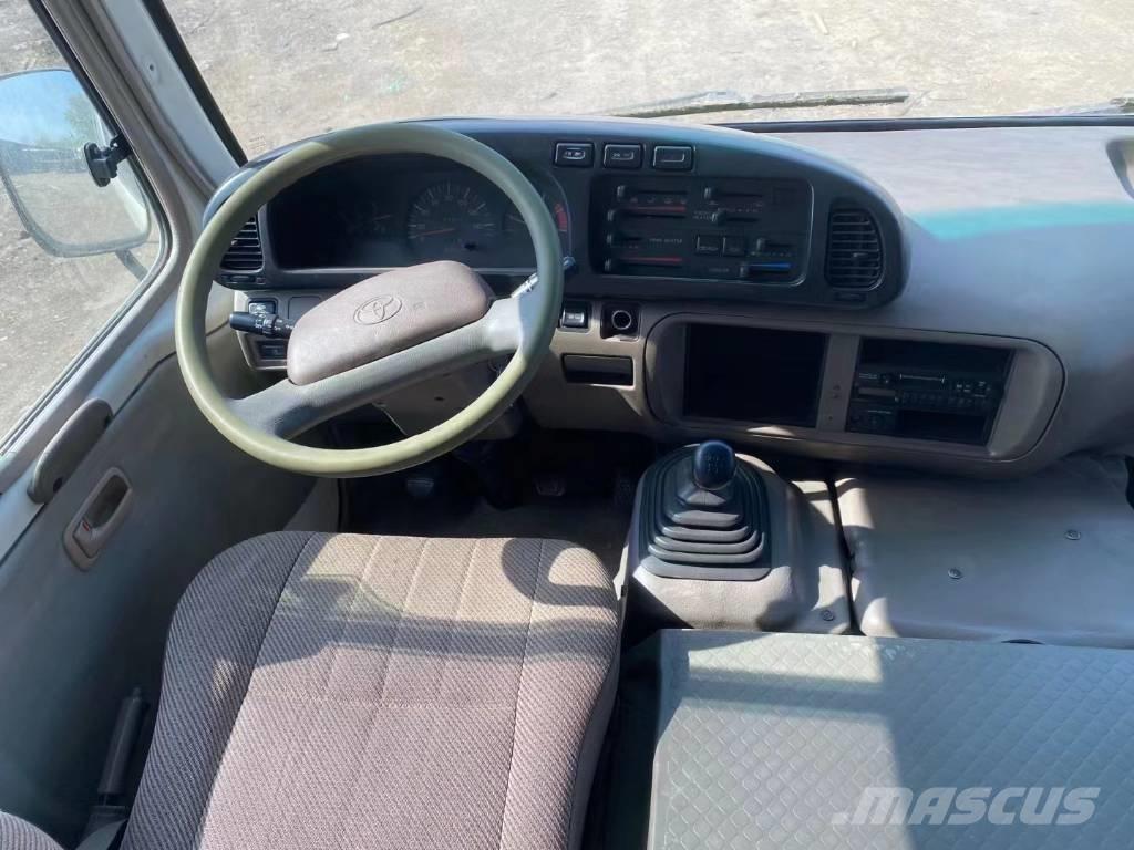 Toyota Coaster Bus Minibusy