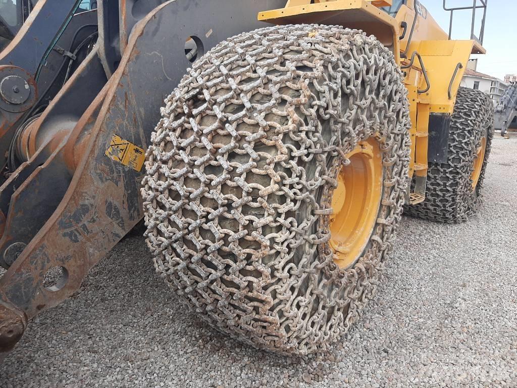 Volvo BM L220H Kolové nakladače