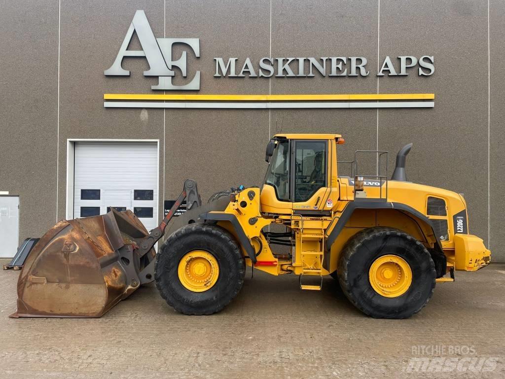 Volvo L220G Kolové nakladače