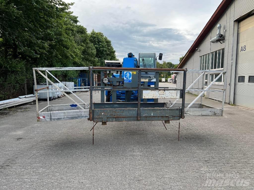 Genie GTH 5022 R Teleskopické manipulátory