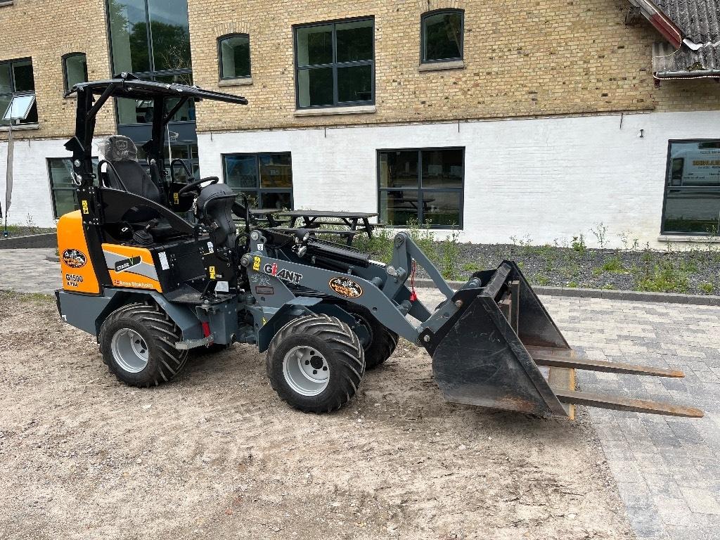 GiANT G 1500 X-tra Kolové nakladače