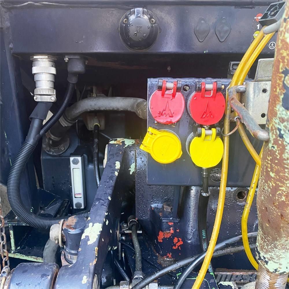 Deutz-Fahr DX 4.71 Traktory