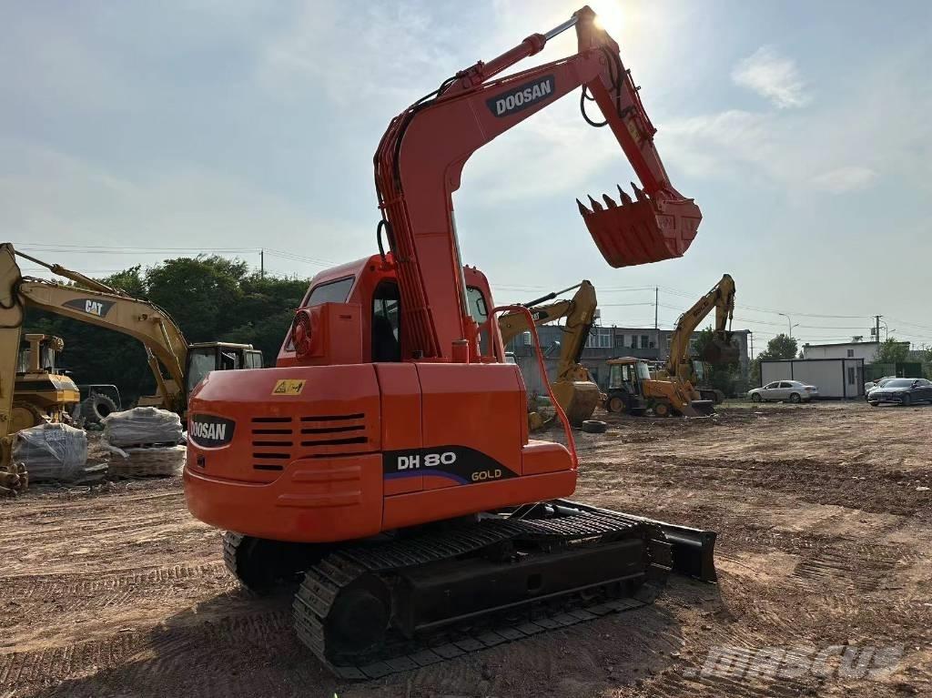 Doosan DH 80 Pásová rýpadla