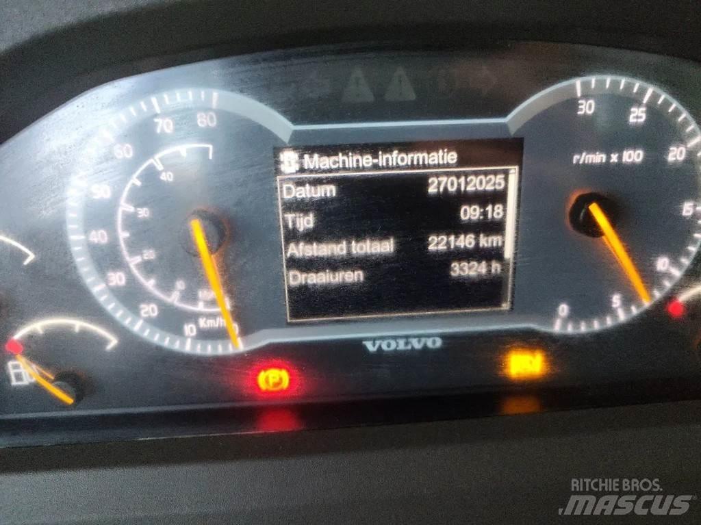 Volvo A25G 6x6 Kloubové dempry